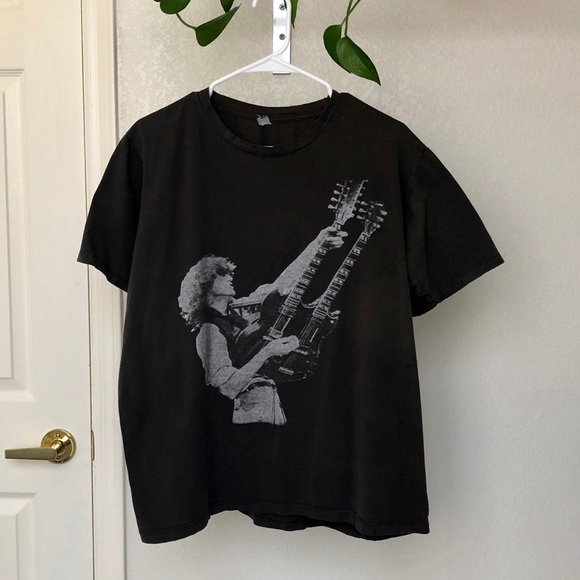 Vintage Rock Dark Gray T-shirt - Picture 1 of 3